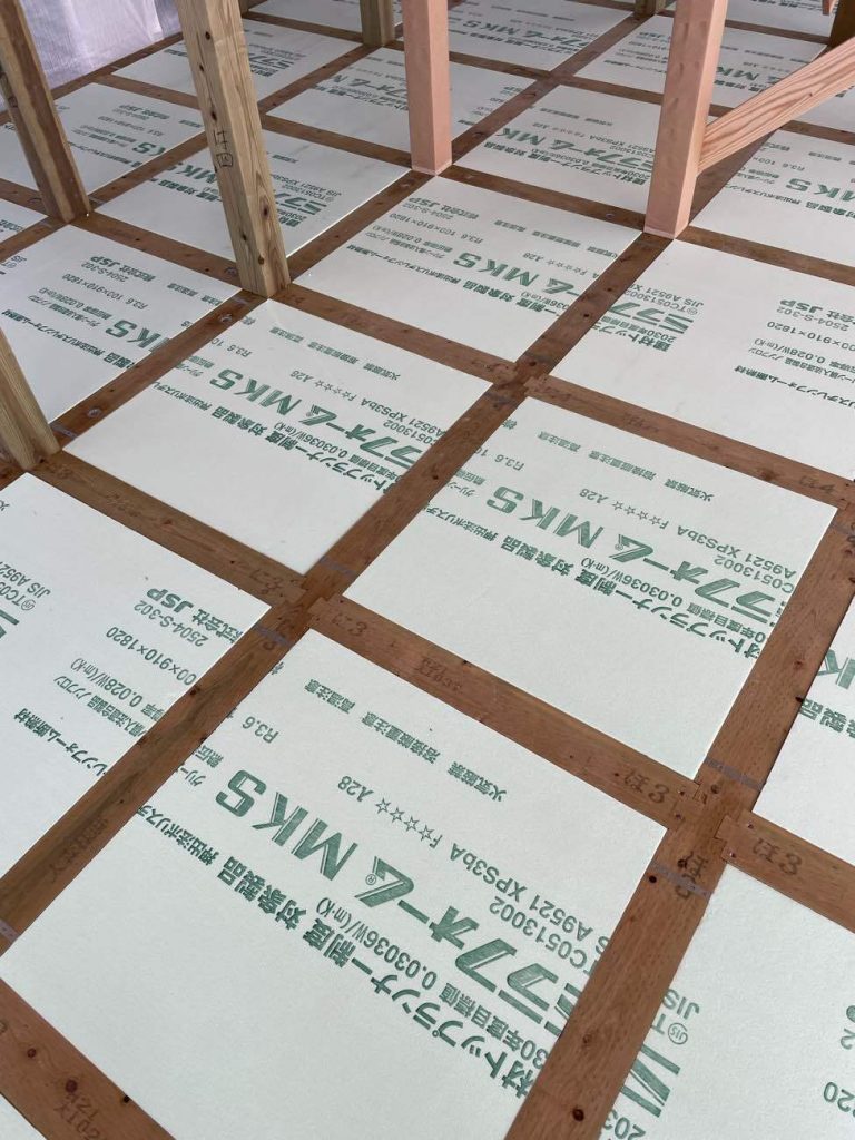 甲賀市「水口の家」大工工事　屋根工事